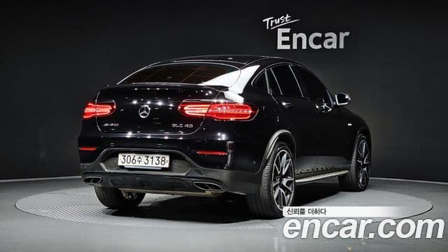 Mercedes-Benz GLC-Class 2019 — Şəkil 1/20