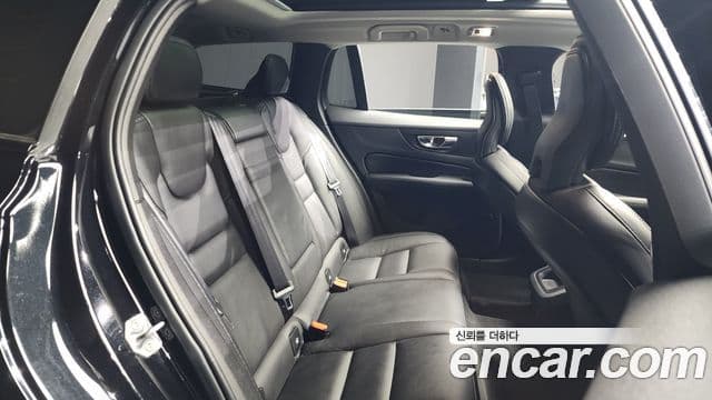 Volvo V60 Cross Country 2019 — ფოტო 12/20