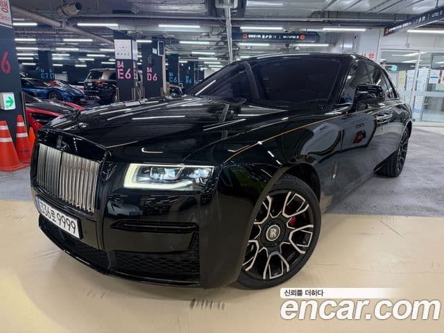 Rolls-Royce Ghost 2021 — Фото 18/18