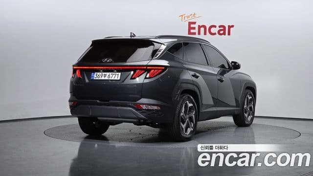 Hyundai The New Tucson 2023 — Фото 2/20