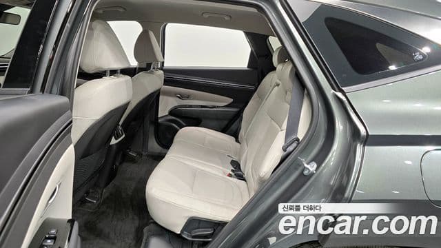 Hyundai The New Tucson 2023 — Фото 13/20