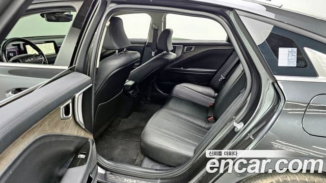 Kia K8 2021 — Photo 14/20