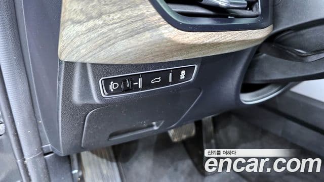 Kia K8 2021 — Photo 9/20