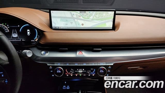 Genesis Electrified G80 2021 — ფოტო 14/20