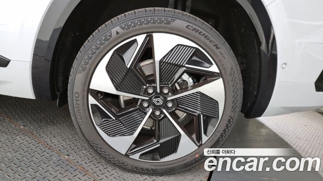 Renault Samsung Grand Koleos 2024 — Фото 5/20