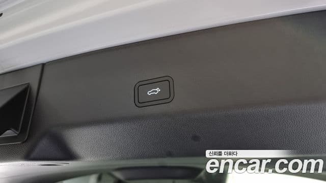 Renault Samsung Grand Koleos 2024 — Фото 19/20