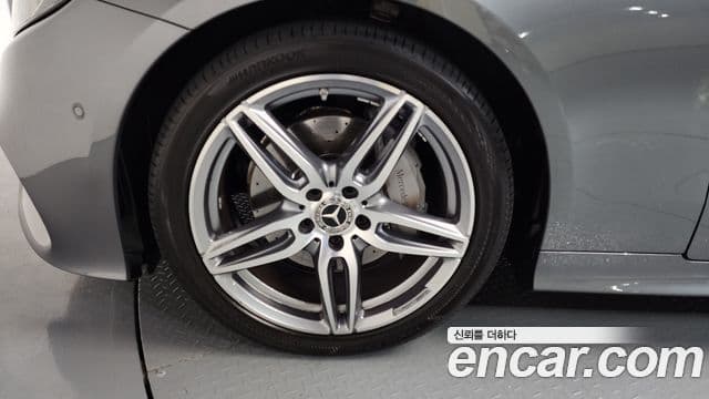 Mercedes-Benz E-Class 2019 — Şəkil 5/20