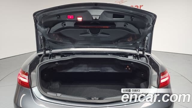 Mercedes-Benz E-Class 2019 — Şəkil 20/20