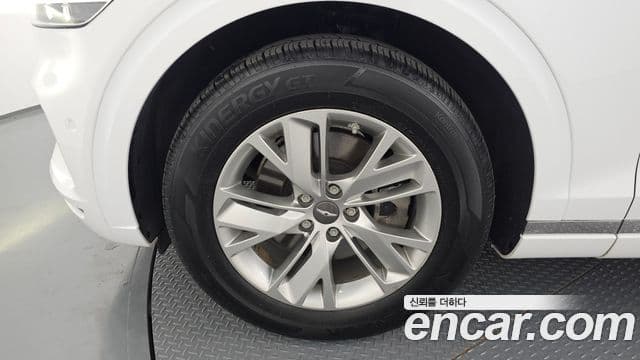 Genesis GV70 2021 — ფოტო 5/20