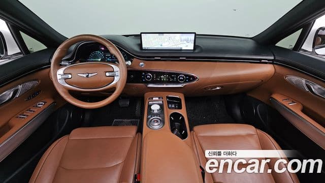 Genesis GV70 2021 — ფოტო 7/20