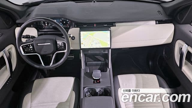 Land Rover Discovery Sport 2024 — ფოტო 7/20