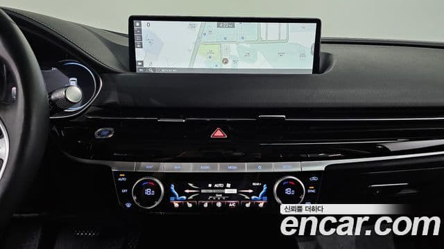 Genesis Electrified G80 2021 — Şəkil 13/20