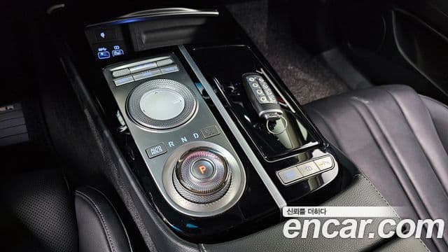 Genesis Electrified G80 2021 — ფოტო 9/20