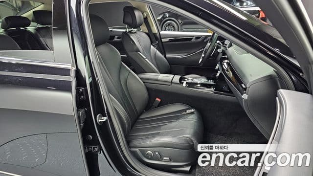 Genesis Electrified G80 2021 — ფოტო 10/20