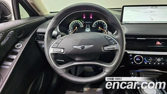 Genesis Electrified G80 2021 — ფოტო 13/20