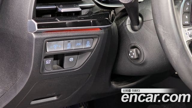 Genesis Electrified G80 2021 — ფოტო 15/20