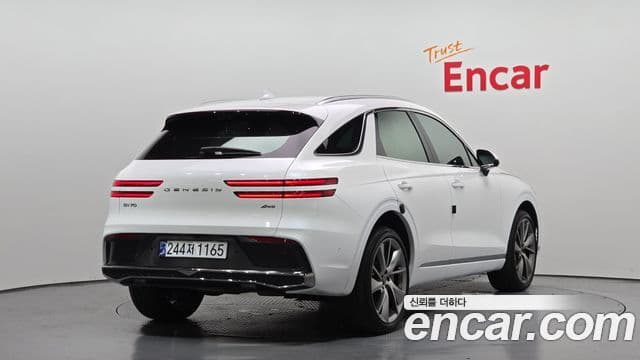 Genesis GV70 2024 — Şəkil 2/20