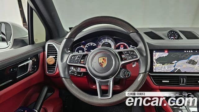 Porsche Cayenne 2021 — Şəkil 13/20