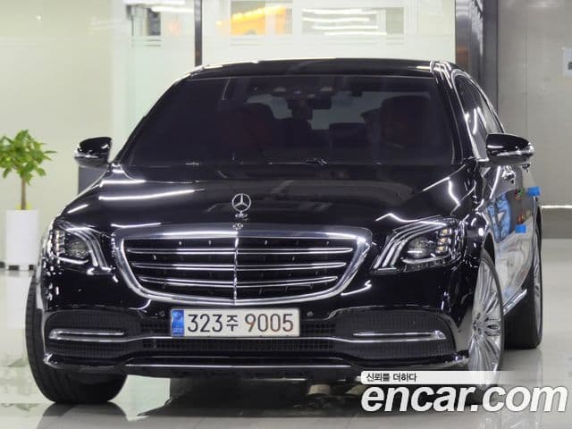Mercedes-Benz S-Class 2018 — Photo 6/20