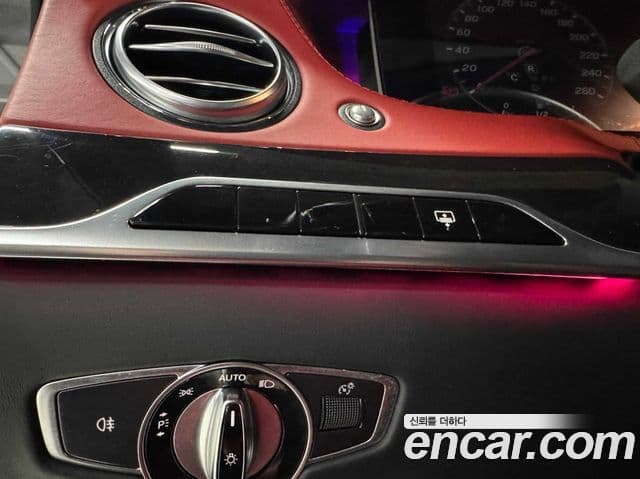 Mercedes-Benz S-Class 2018 — Photo 4/20