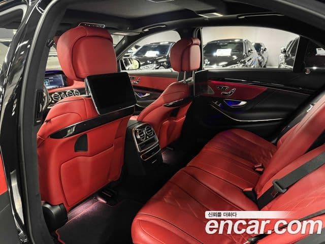 Mercedes-Benz S-Class 2018 — Photo 8/20