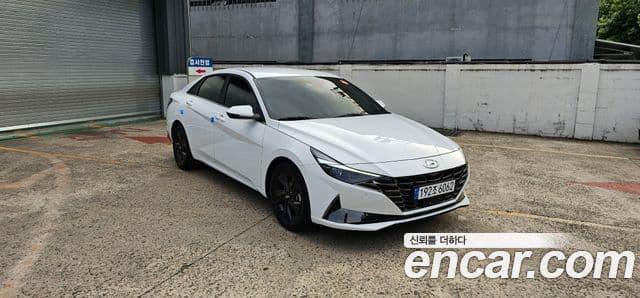 Hyundai The New Avante Hybrid 2021 — Şəkil 8/20