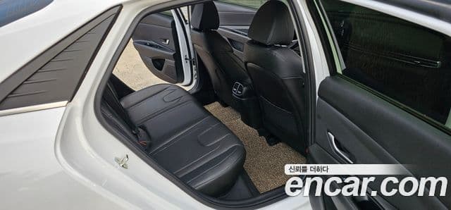 Hyundai The New Avante Hybrid 2021 — Şəkil 15/20
