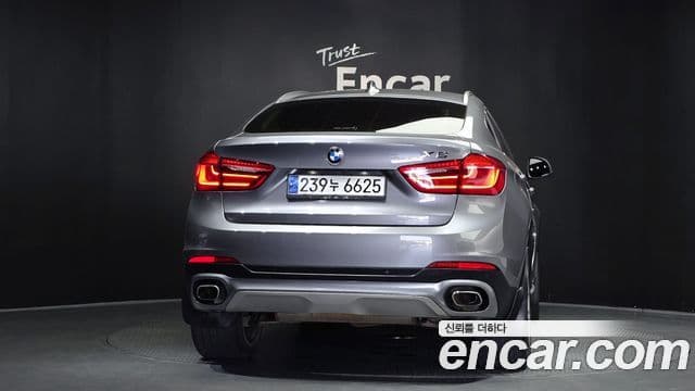 BMW X6 2018 — Фото 4/20