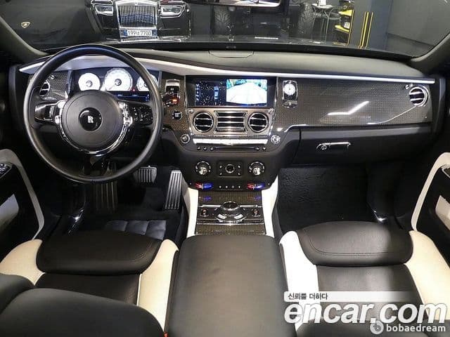Rolls-Royce Ghost 2018 — Şəkil 3/20