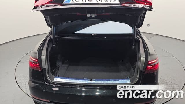 Audi A8 2023 — ფოტო 20/20