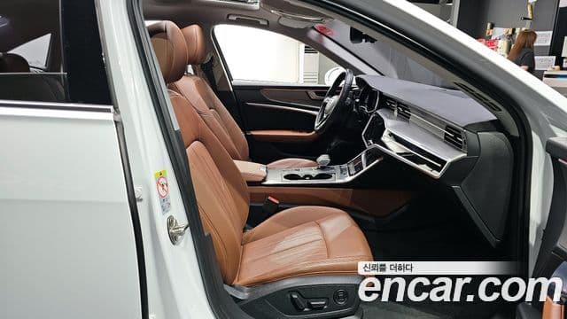 Audi A6 2021 — Şəkil 10/20