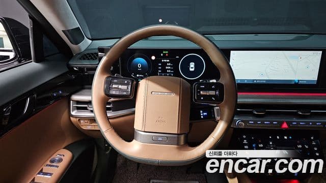 Hyundai Grandeur 2023 — ფოტო 11/20