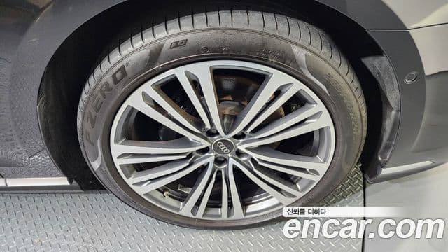 Audi A8 2023 — ფოტო 5/20