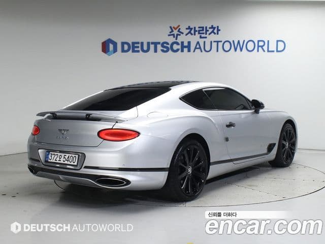 Bentley Continental GT 2018 — Şəkil 1/20