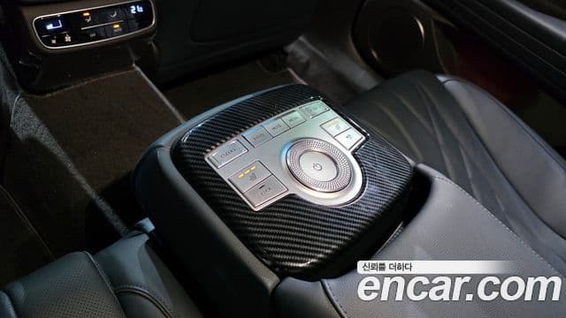 Genesis Electrified G80 2021 — Şəkil 18/20