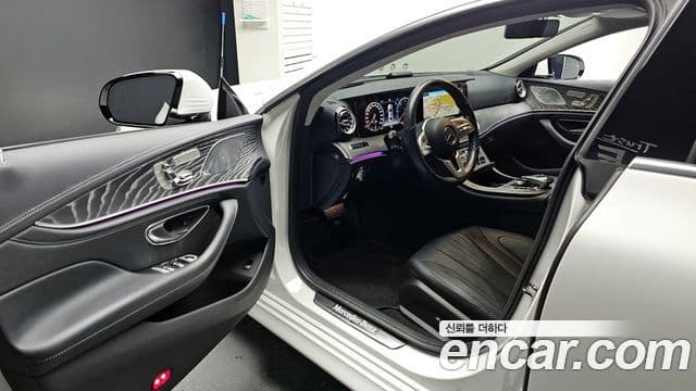 Mercedes-Benz CLS-Class 2019 — Фото 10/20