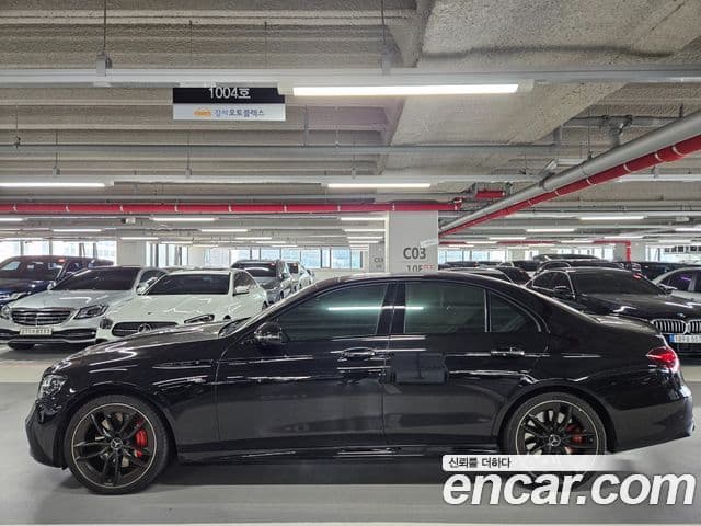 Mercedes-Benz E-Class 2023 — ფოტო 3/20