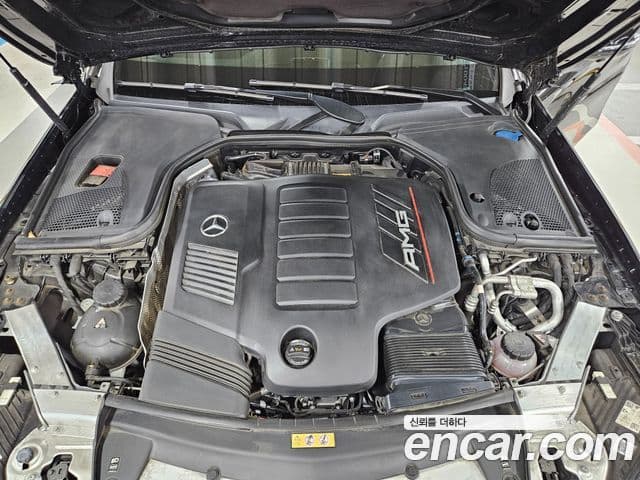 Mercedes-Benz E-Class 2023 — ფოტო 4/20