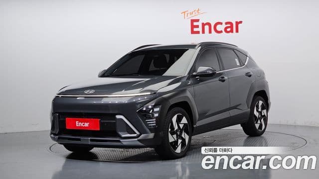 Hyundai Kona 2023 — ფოტო 1/20
