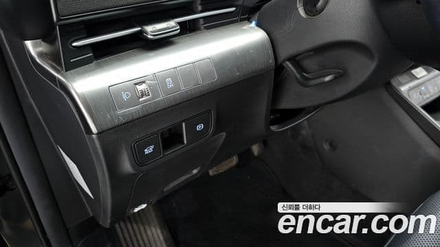 Hyundai Kona 2023 — ფოტო 14/20