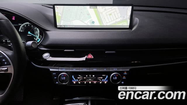 Genesis Electrified G80 2021 — Şəkil 17/20