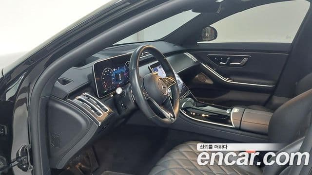 Mercedes-Benz S-Class 2022 — Фото 13/20