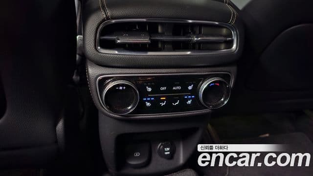 Genesis GV80 2020 — ფოტო 19/20