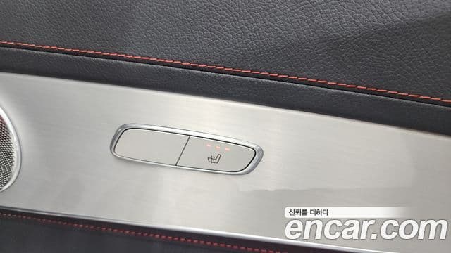 Mercedes-Benz GLC-Class 2021 — Şəkil 19/20