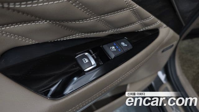 Kia K8 2021 — Şəkil 17/20