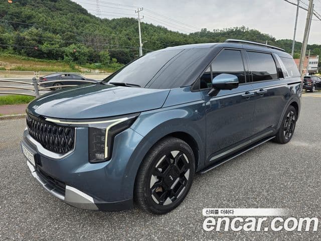 Kia Carnival 2024 — Photo 18/20