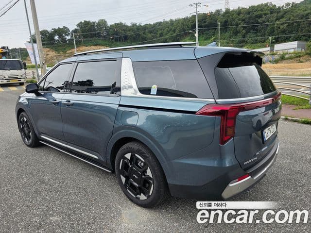 Kia Carnival 2024 — Photo 3/20