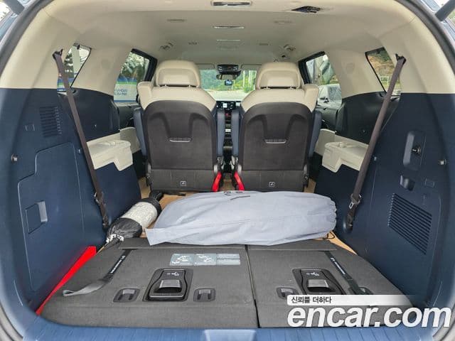 Kia Carnival 2024 — Photo 6/20