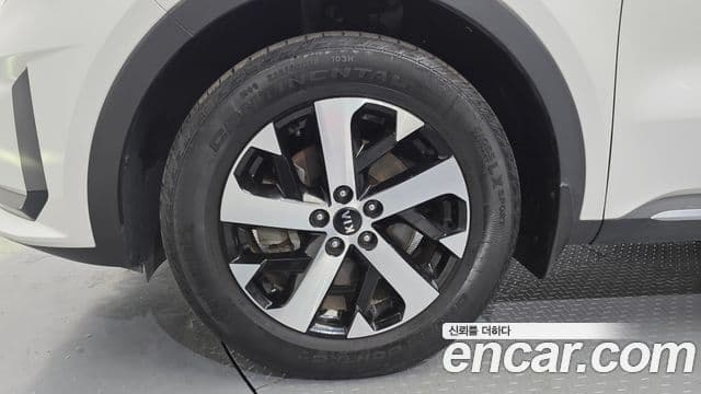 Kia Sorento 2020 — Photo 6/20