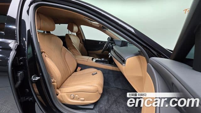 Genesis Electrified G80 2023 — Şəkil 10/20